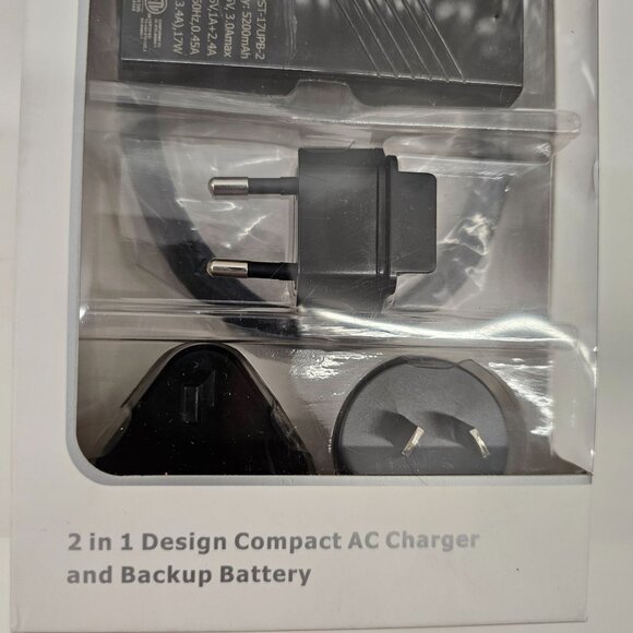 Apira Science Wall Charger Combo Kit - Universal Solution Fast Charge 2-in-1 - Picture 3 of 9